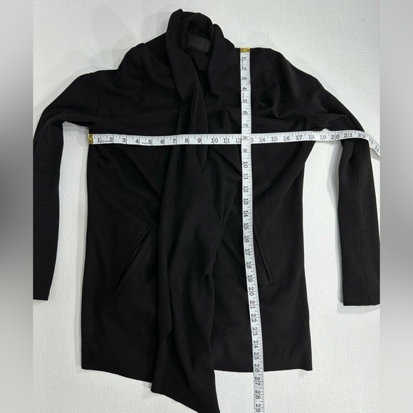 Blank NYC faux suede drape wrap front jacket black size S - Picture 7 of 11